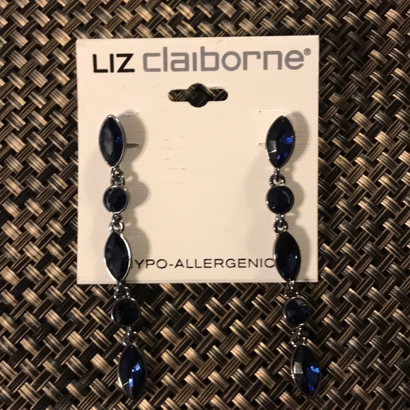 Earring Bundle - Picture 3 of 3